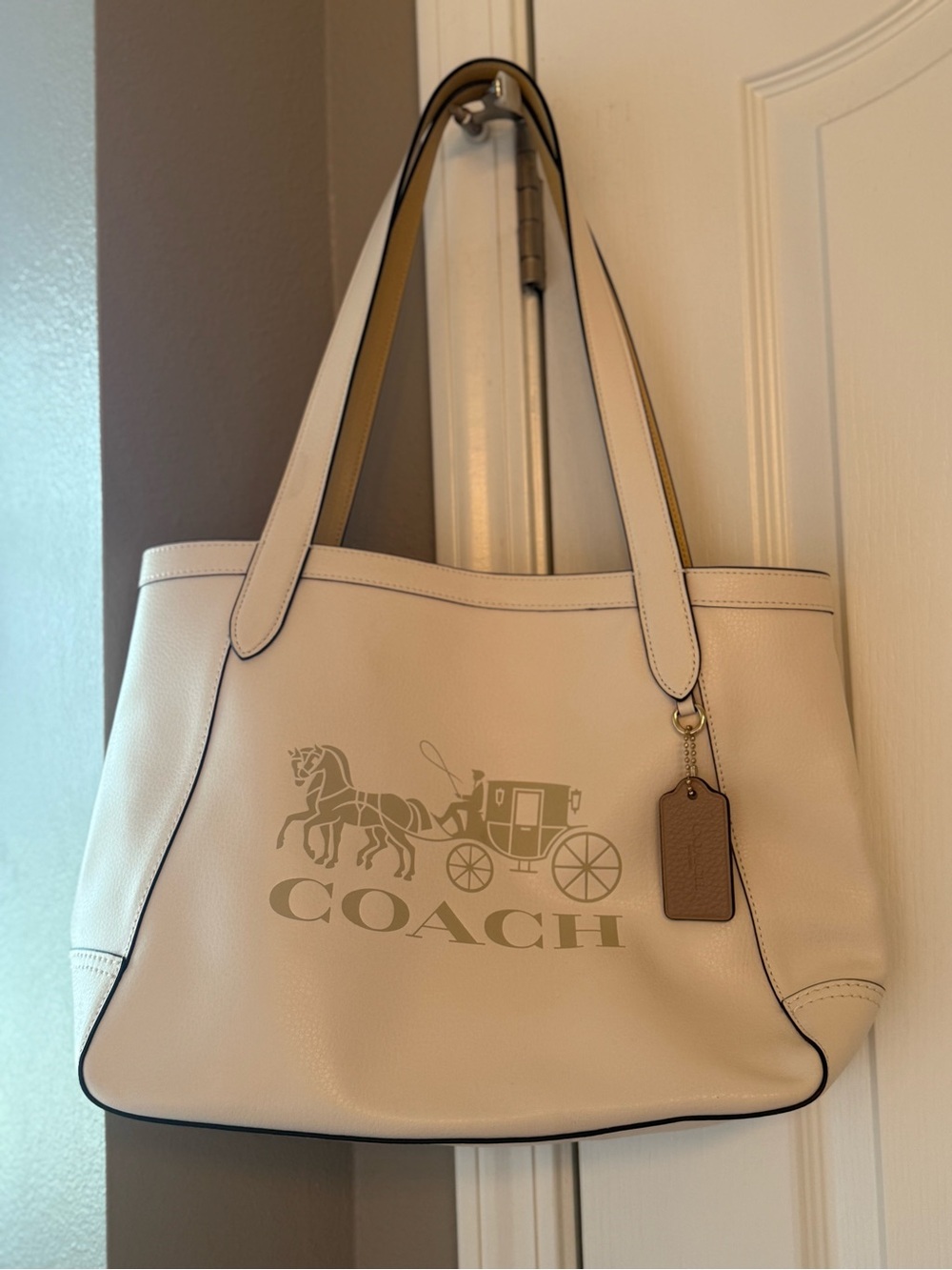 Coach City Tote Chalk Pebble Leather Horse & Carriage Logo Shoulder Bag